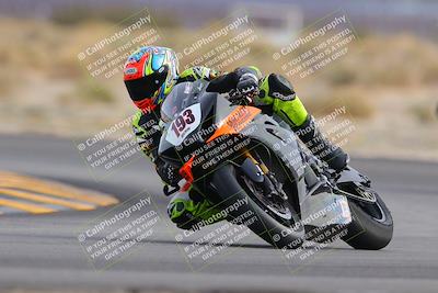 media/Dec-17-2022-SoCal Trackdays (Sat) [[224abd9271]]/Turn 16 (210pm)/